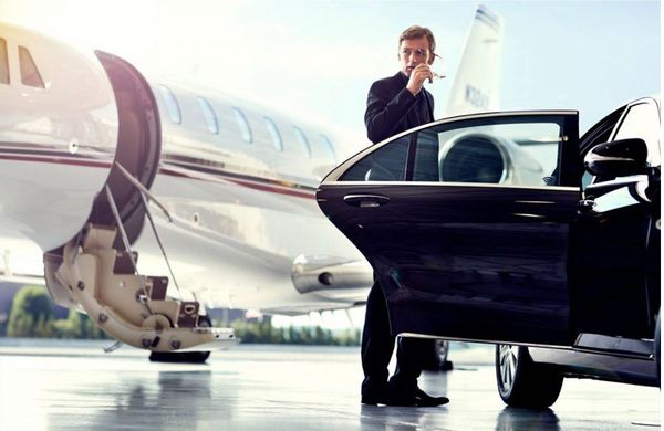 1ST CLASSIC - Worldwide Chauffeured Transportation gallery photo 2