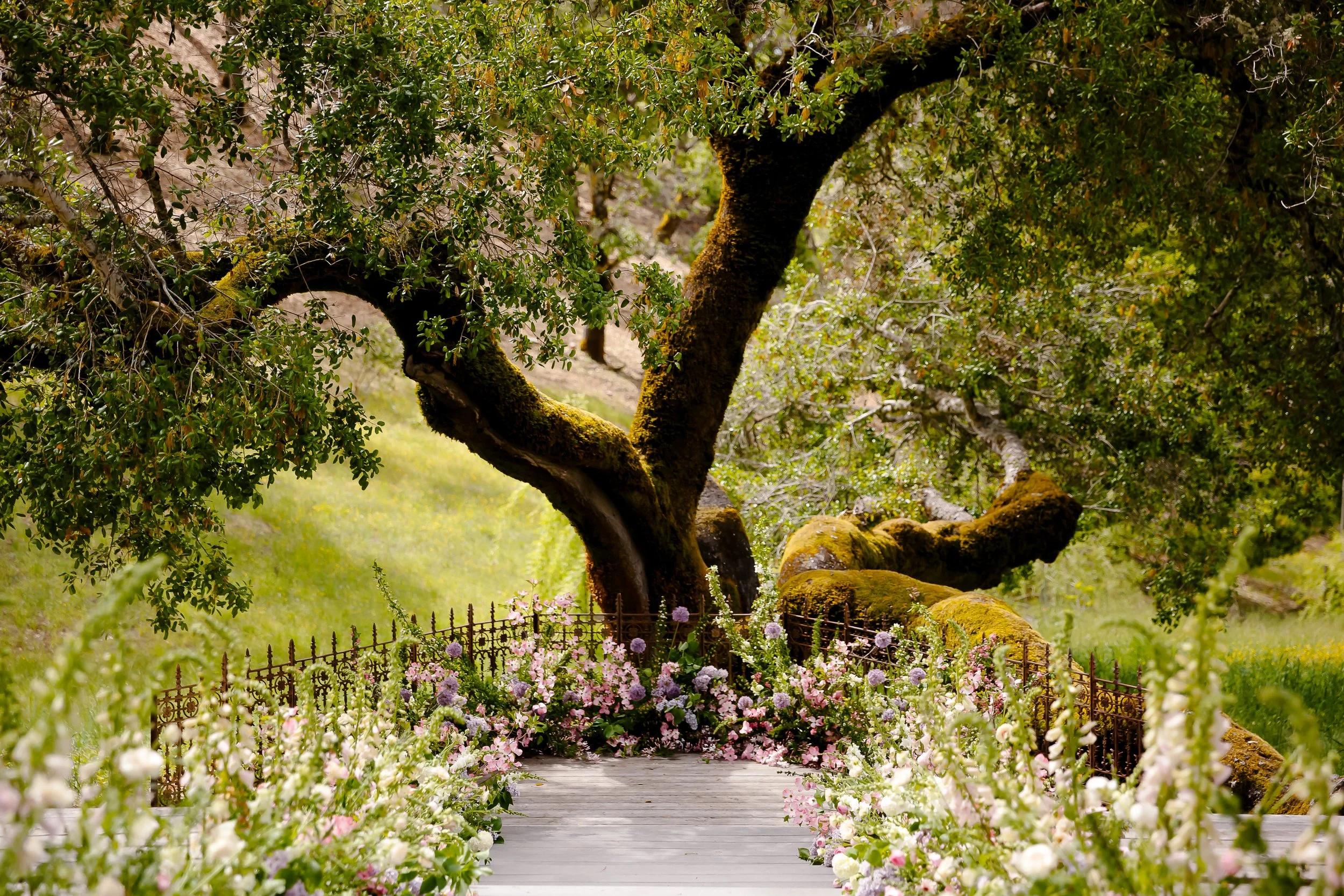 JenniFlora - Florist in Sonoma