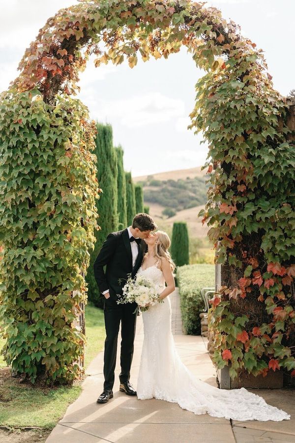 Taylor Rae Weddings gallery photo 3