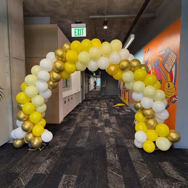 Balloon Bay gallery photo 3