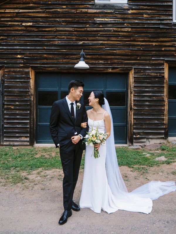 Taylor Rae Weddings gallery photo 2