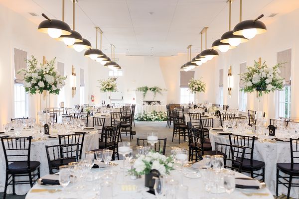 Heart + Arrow Weddings gallery photo 3