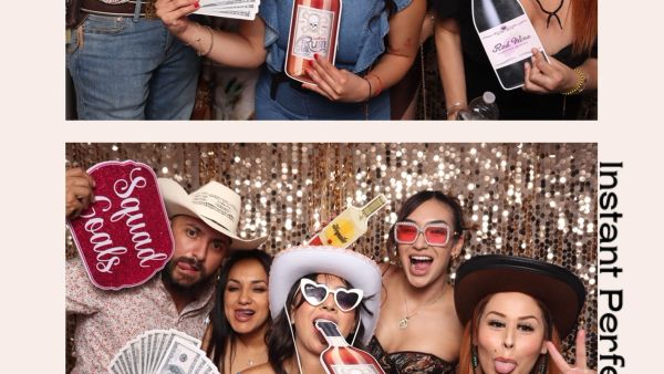 Instant Perfect Booth gallery photo 2