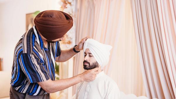 Bridal Veil Styles for Windy Bay Area Ceremonies