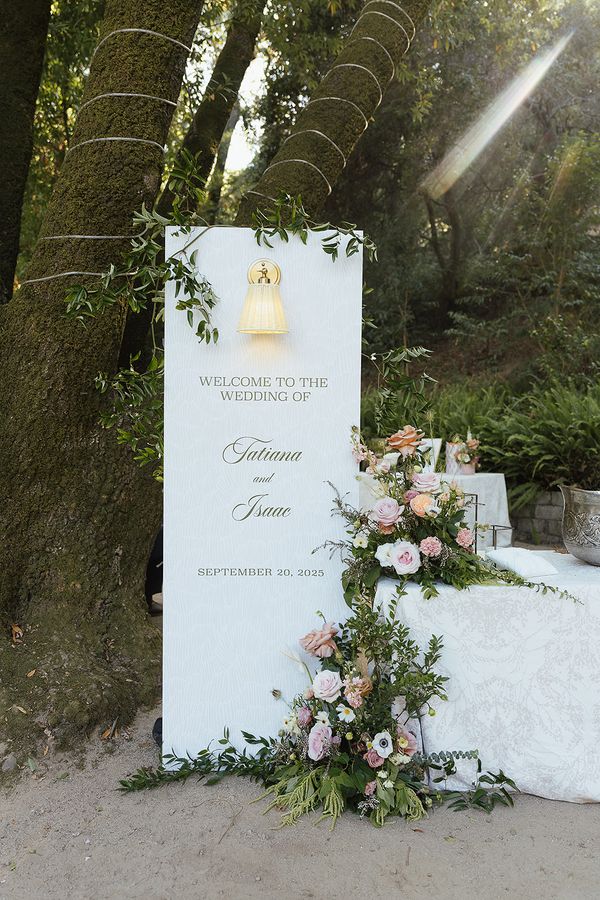 PINK DOOR FLORAL DESIGN CO. gallery photo 9