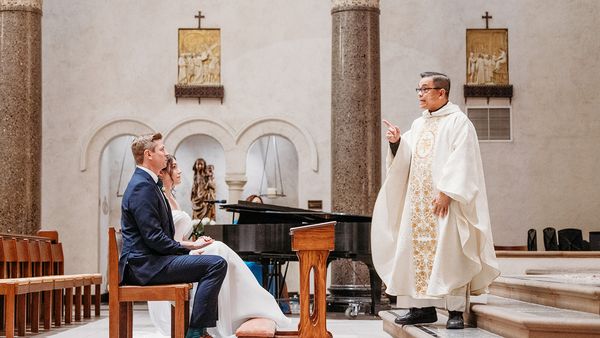Bay Area Wedding Officiant Guide: Finding the Right Ceremony Leader