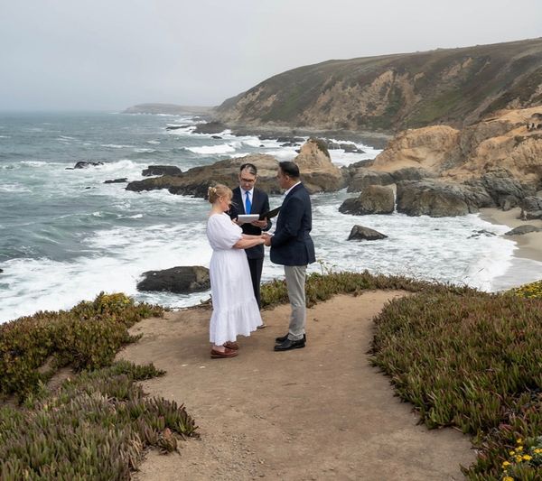 Knots & Vows Sonoma gallery photo 4