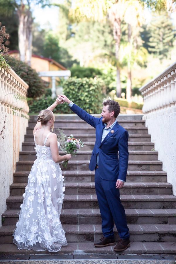Kiki And Nikki Weddings gallery photo 4