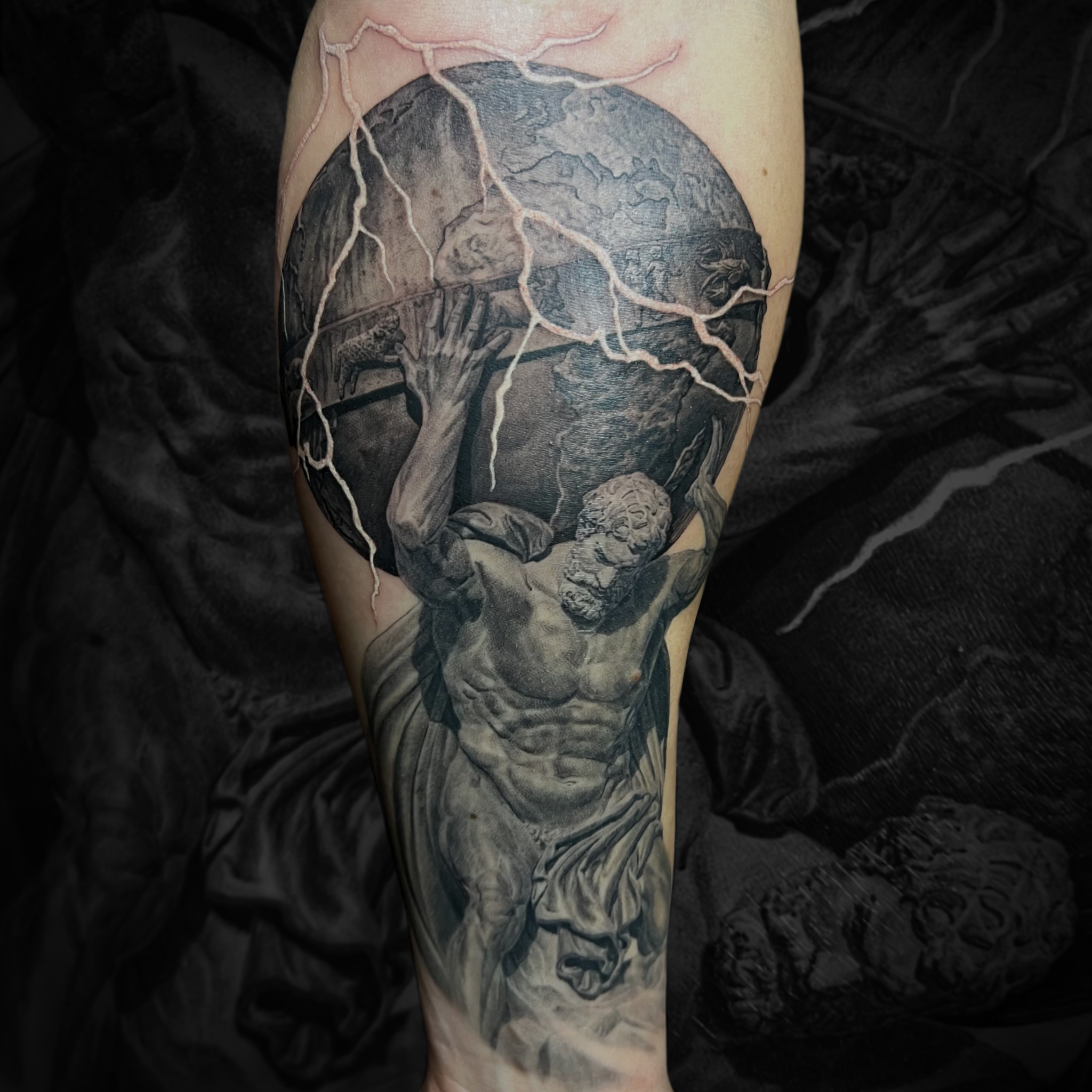 Atlas holding the Earth b&g