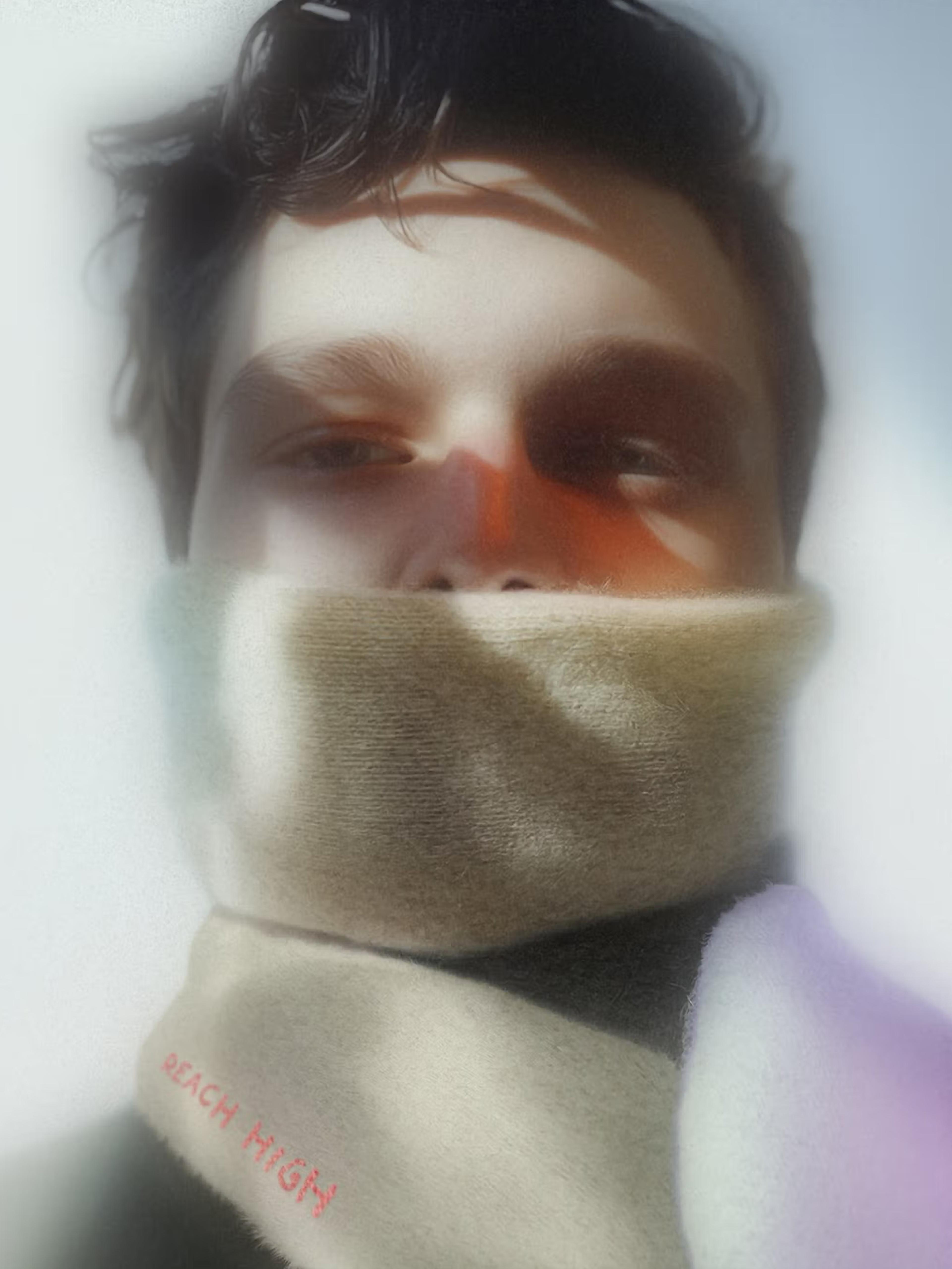 Dear Max ◦ Scarf Shoot