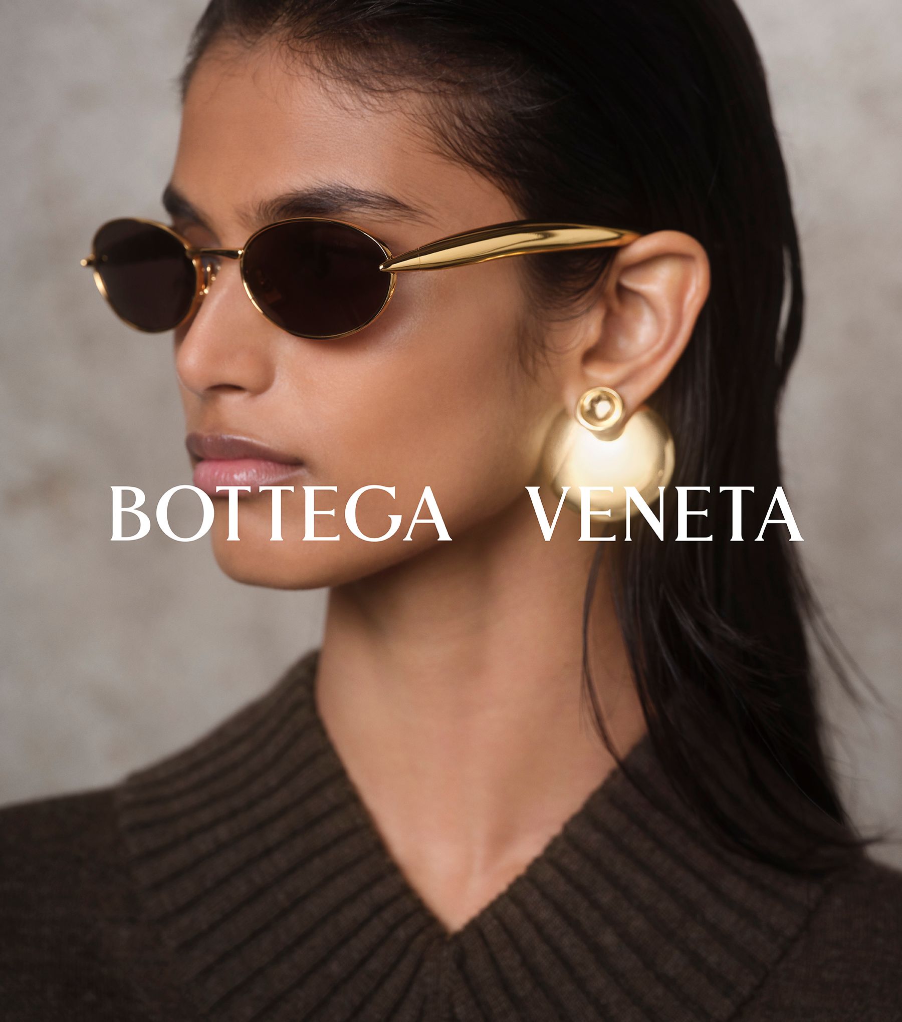 Bottega's Golden Accents