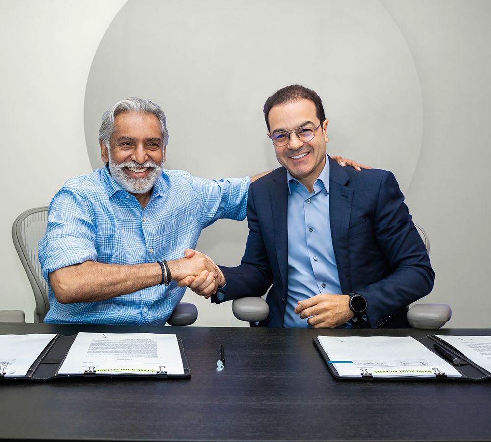 مغربي وريفولي فيجيِن: اندماج لتطوير قطاع النظارات في الشرق الأوسط