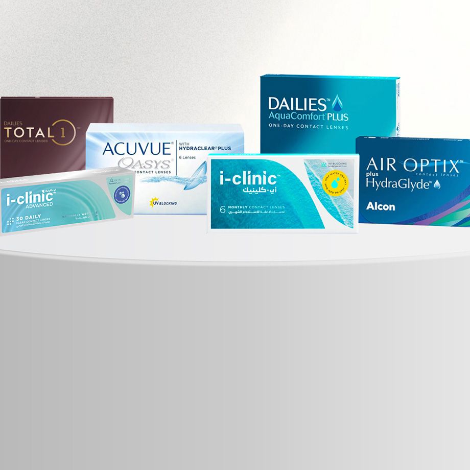 عدسات لاصقة طبية