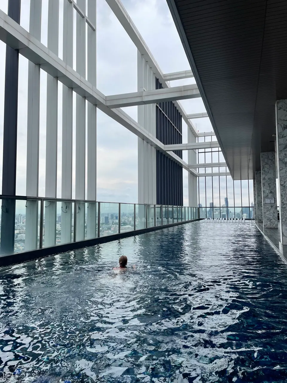 Gabriele in beautiful 44th storey Bangkok pool