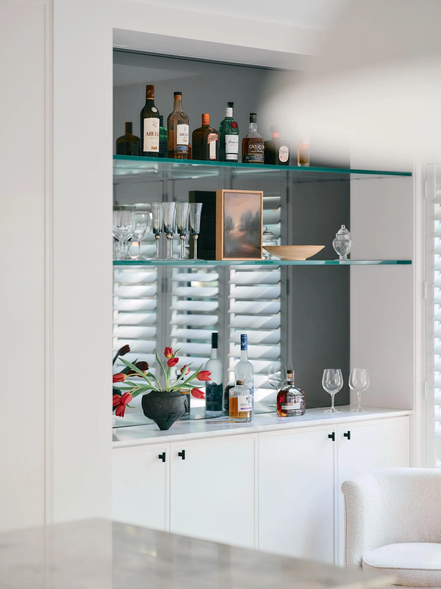Frankly — Parkside Terrace, Cabarita