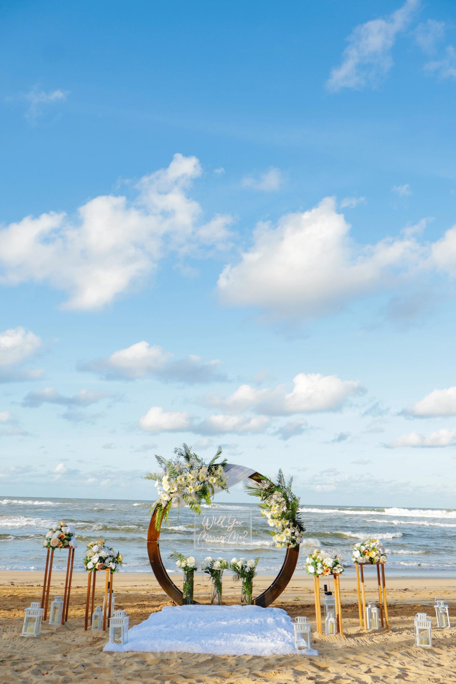 Infinity Love: detalhe da montagem 12 em uma praia privativa de Uvero Alto, Punta Cana. Infinity Love: detalhe da montagem 12 em uma praia privativa de Uvero Alto, Punta Cana.