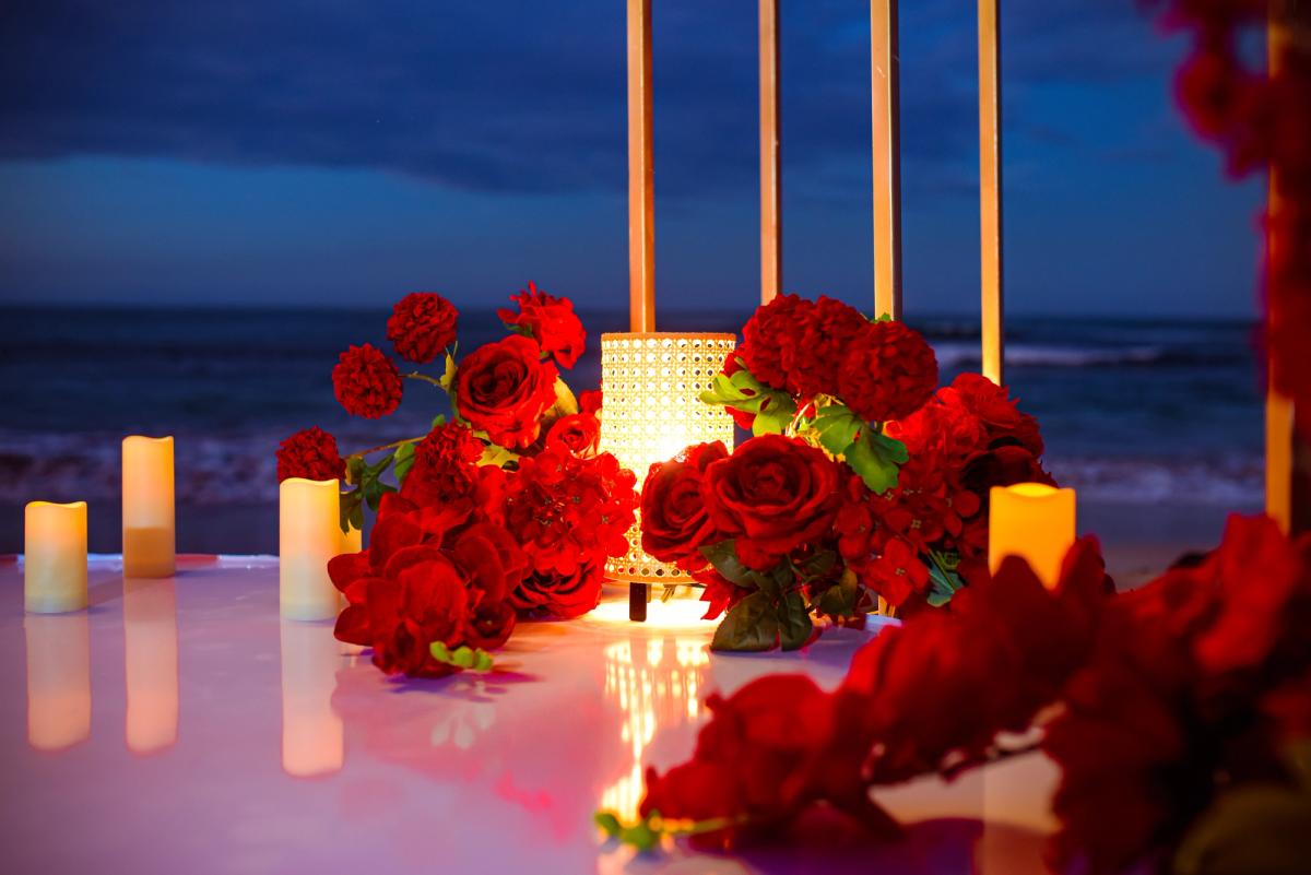 Coral Passion: decoração em destaque 1 em uma praia privativa de Uvero Alto, Punta Cana. Coral Passion: decoração em destaque 1 em uma praia privativa de Uvero Alto, Punta Cana.