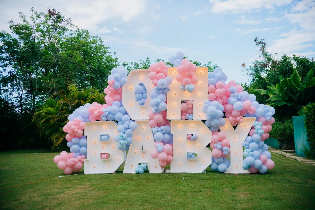 Pink and blue gender reveal decoration at a private Punta Cana villa