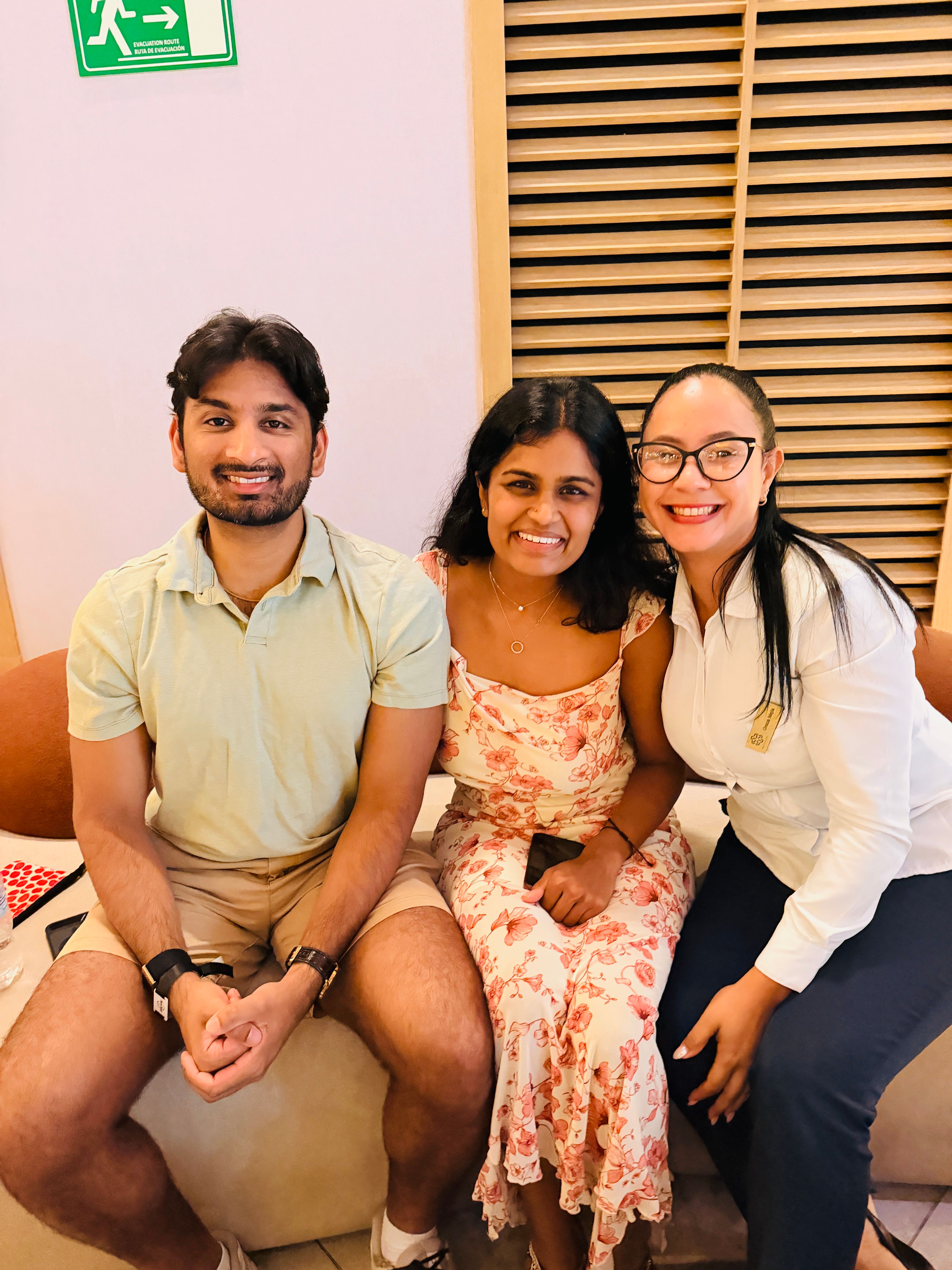 Grecia Mejía meeting with a couple during their Punta Cana wedding planning process