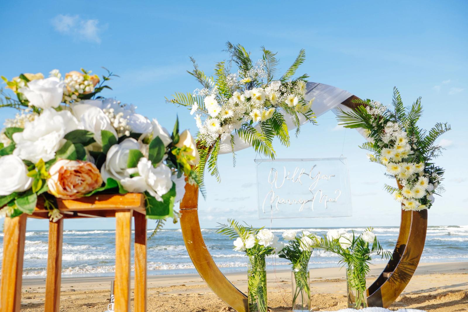 Infinity Love: detalhe da montagem 20 em uma praia privativa de Uvero Alto, Punta Cana. Infinity Love: detalhe da montagem 20 em uma praia privativa de Uvero Alto, Punta Cana.
