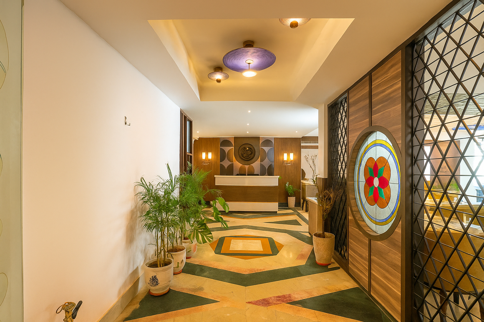 Hotel Renovation — interior design in Kailash Gate, Muni Ki reti, Rishikesh, view 5