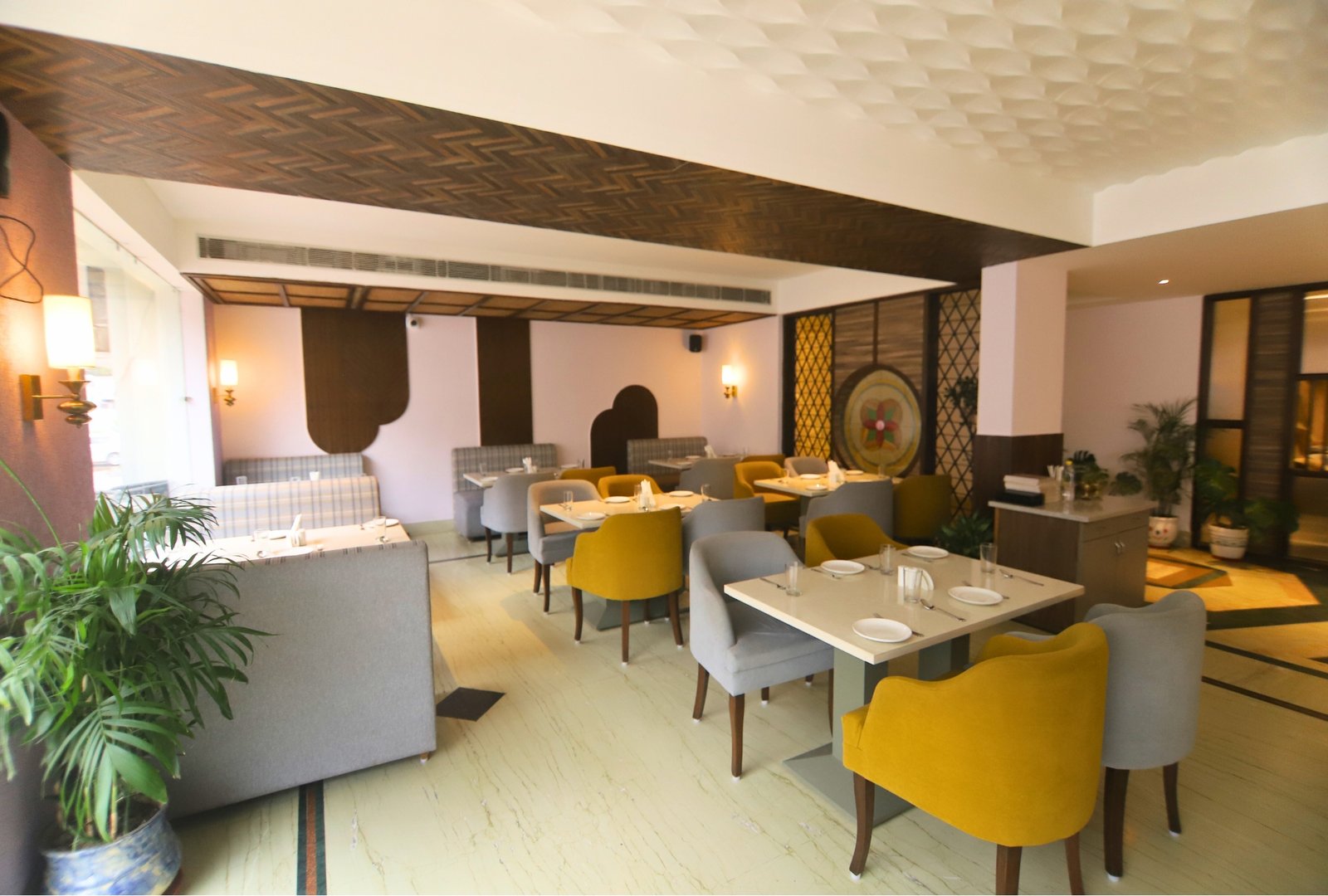 Hotel Renovation — interior design in Kailash Gate, Muni Ki reti, Rishikesh, view 10