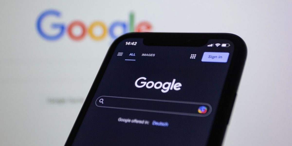 Google search interface representing AI Overview and AIO optimization