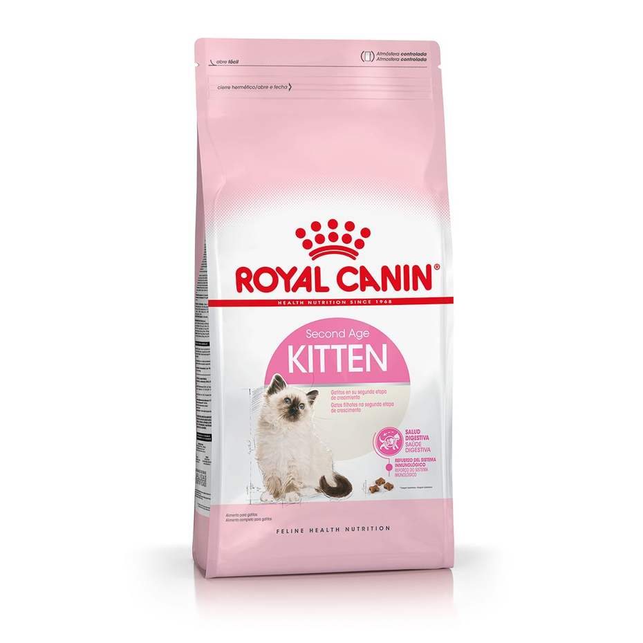 Envase de alimento Royal Canin Kitten para gatos