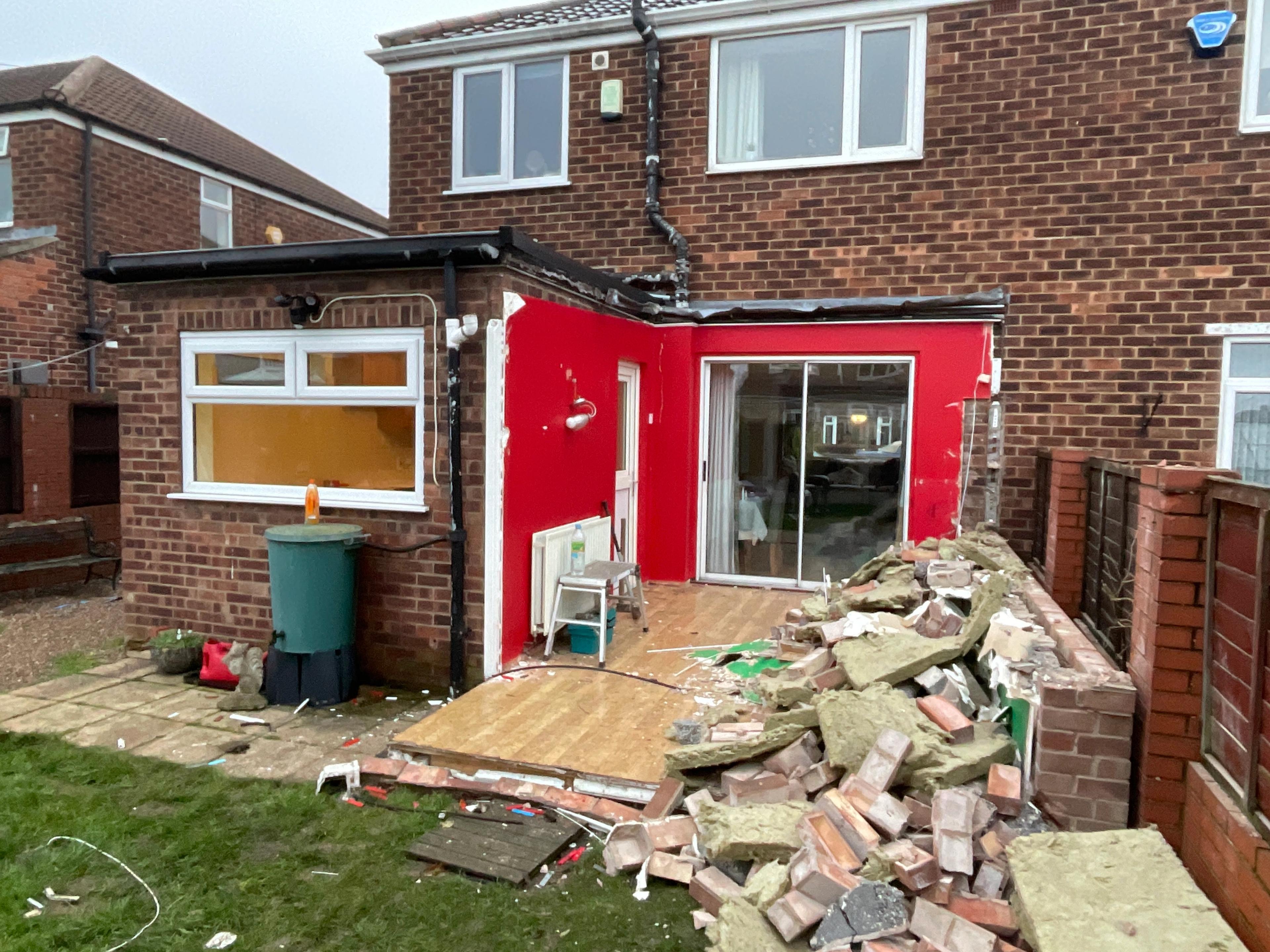 Robin Hood Crescent - Edenthorpe, photo 4