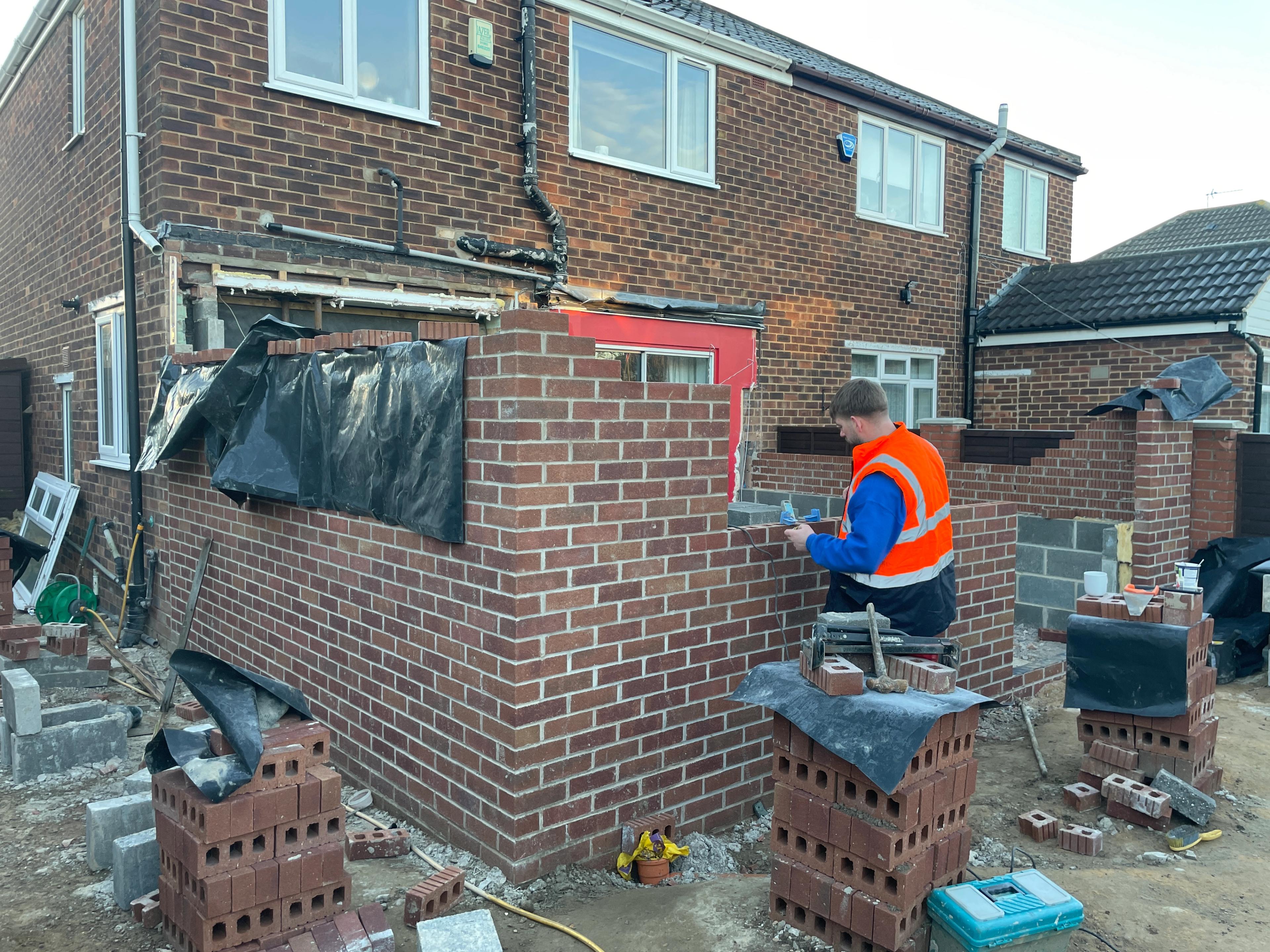 Robin Hood Crescent - Edenthorpe, photo 15