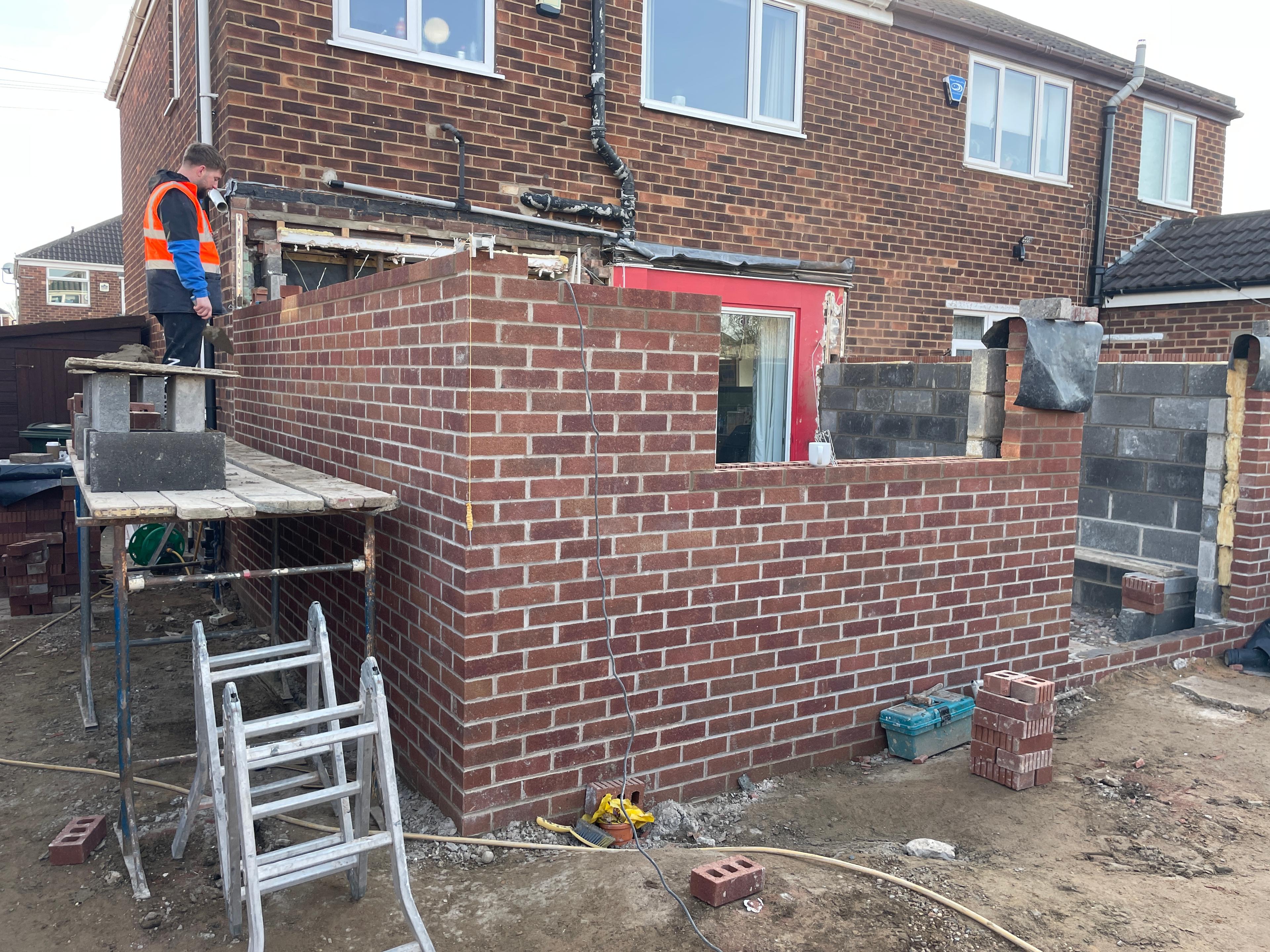 Robin Hood Crescent - Edenthorpe, photo 16