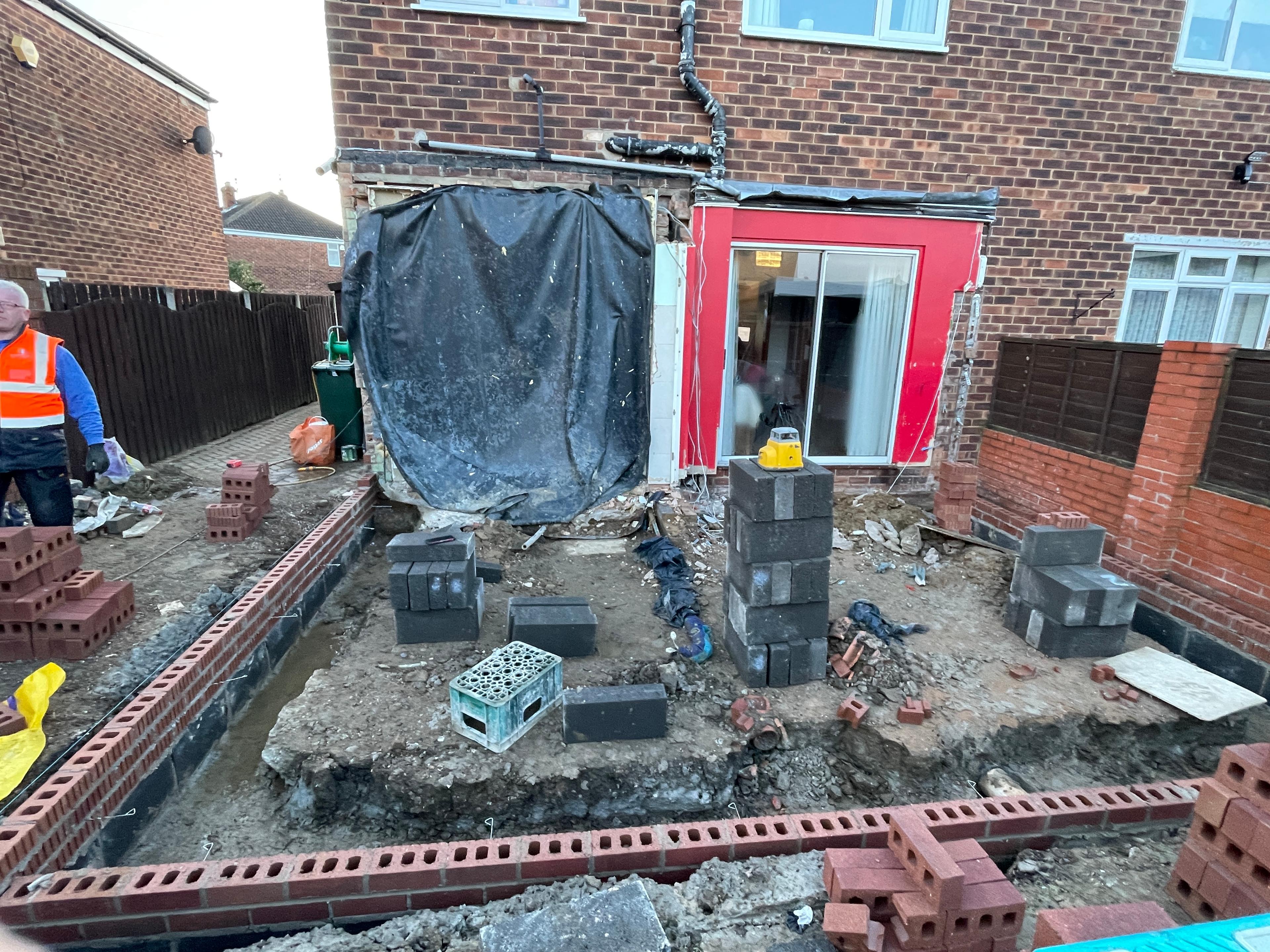 Robin Hood Crescent - Edenthorpe, photo 10