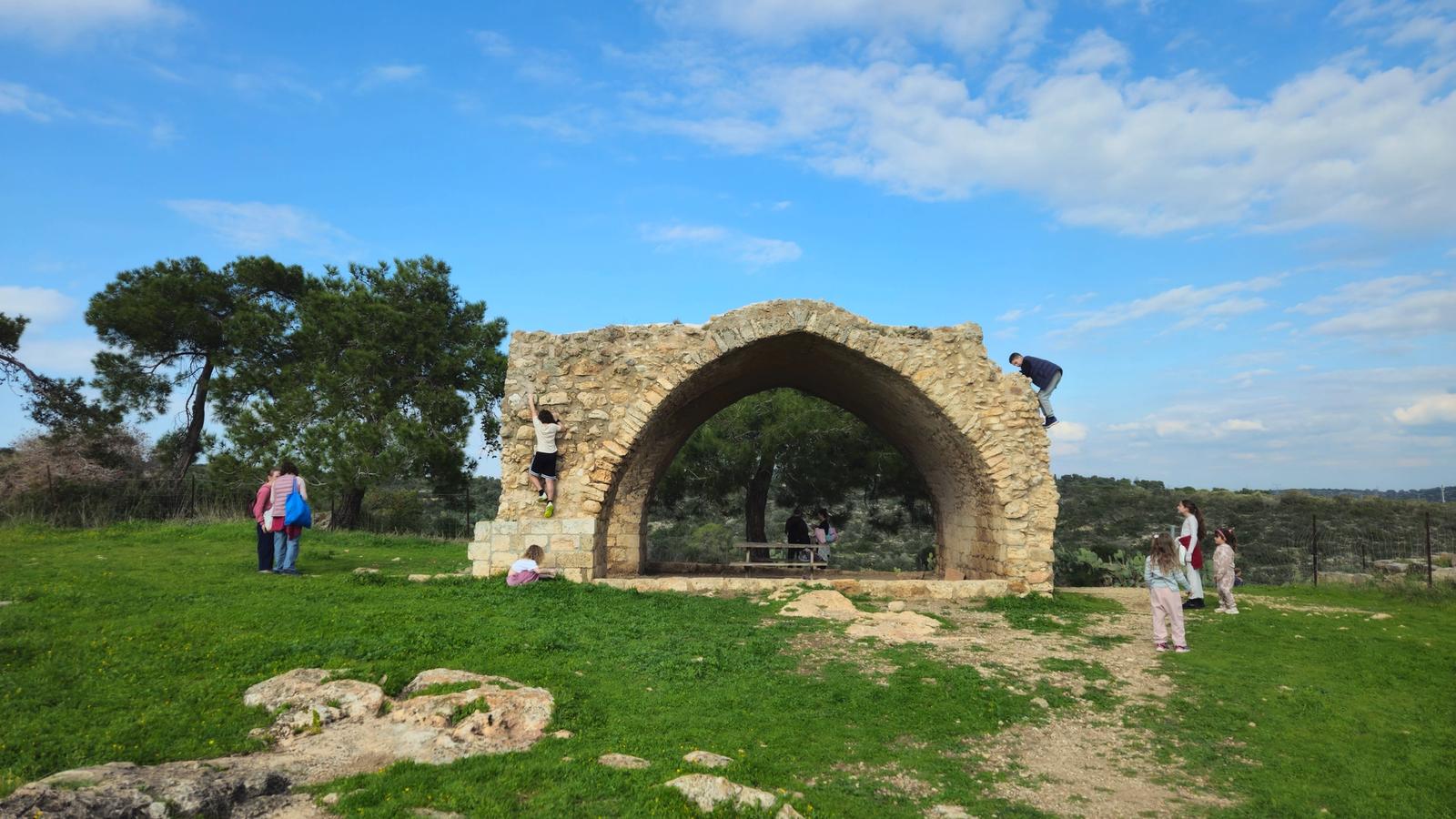 שביל המעיין ברמת הנדיב