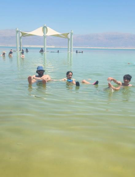 חוף חינמי ליד המלונות