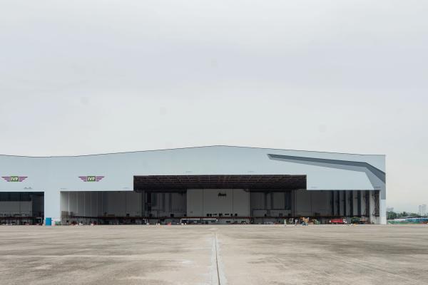 Hangar 3