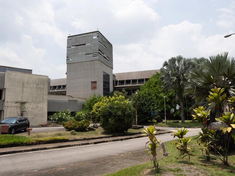 Building view 4