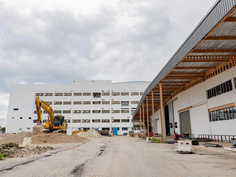 Building view 4