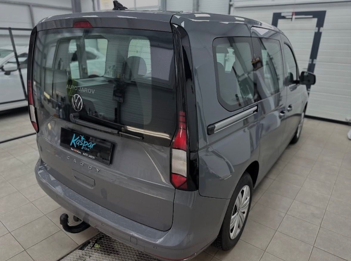 Volkswagen Caddy - před
