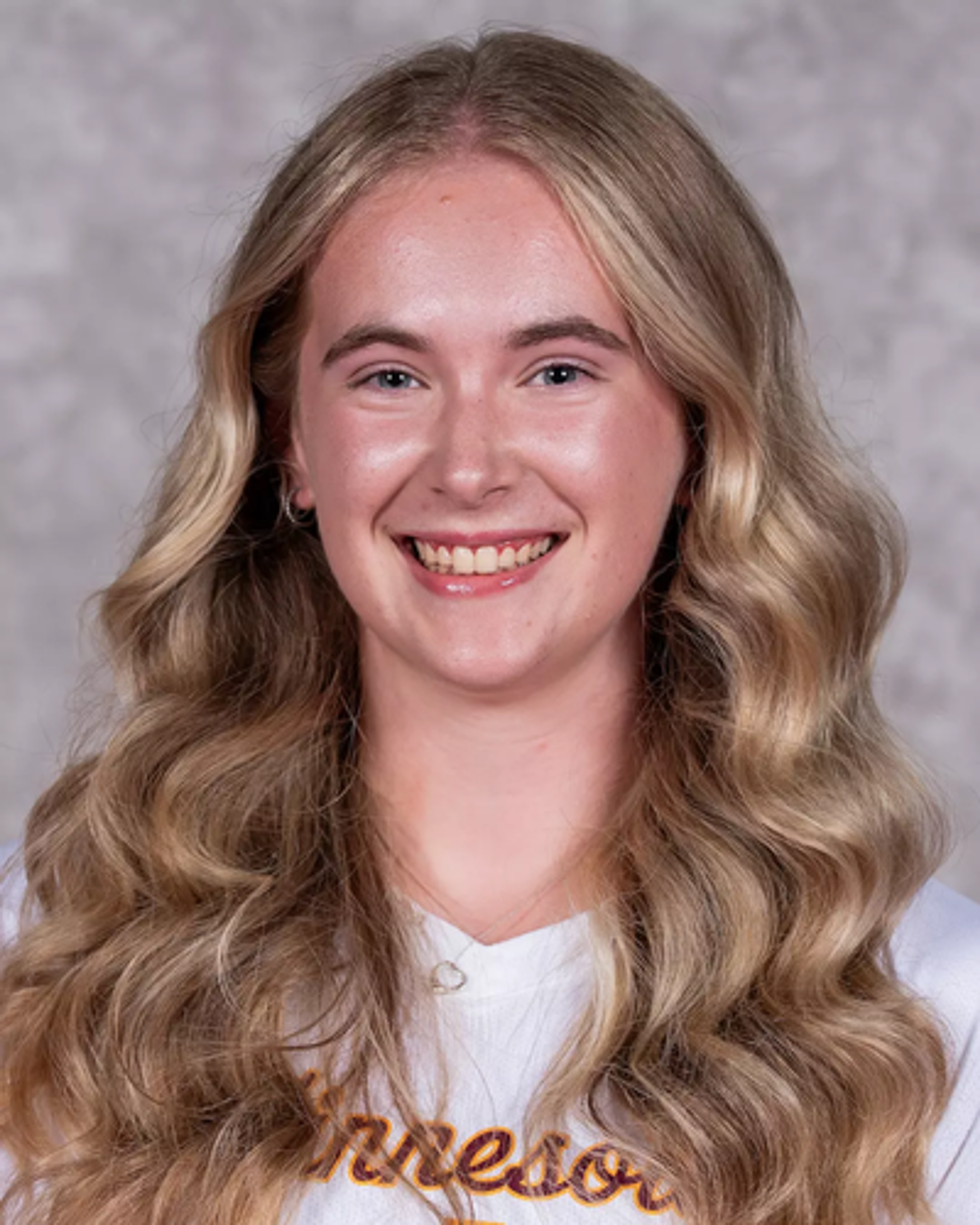 A profile picture for Makenna Crosson