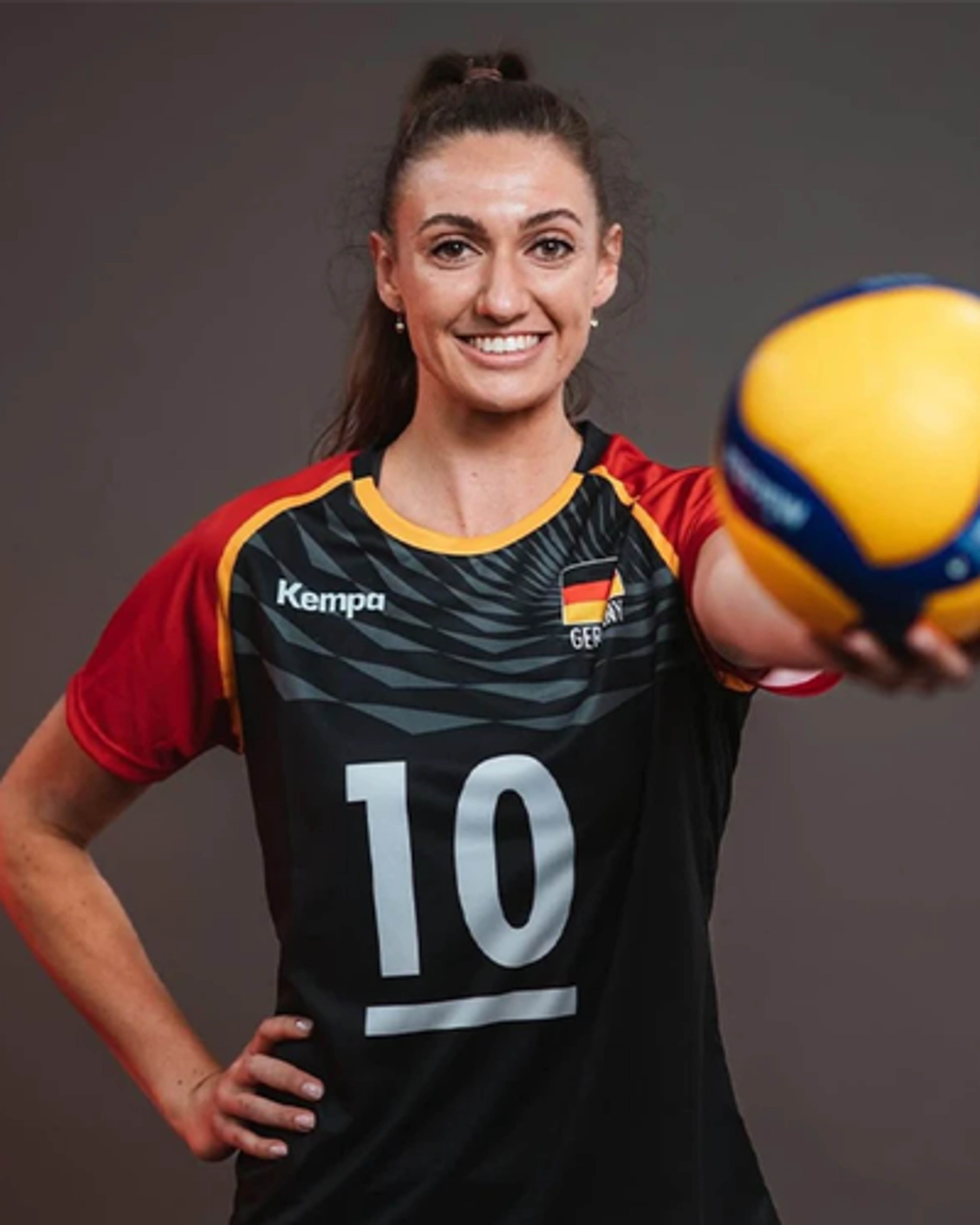 A profile picture for Lena Stigrot