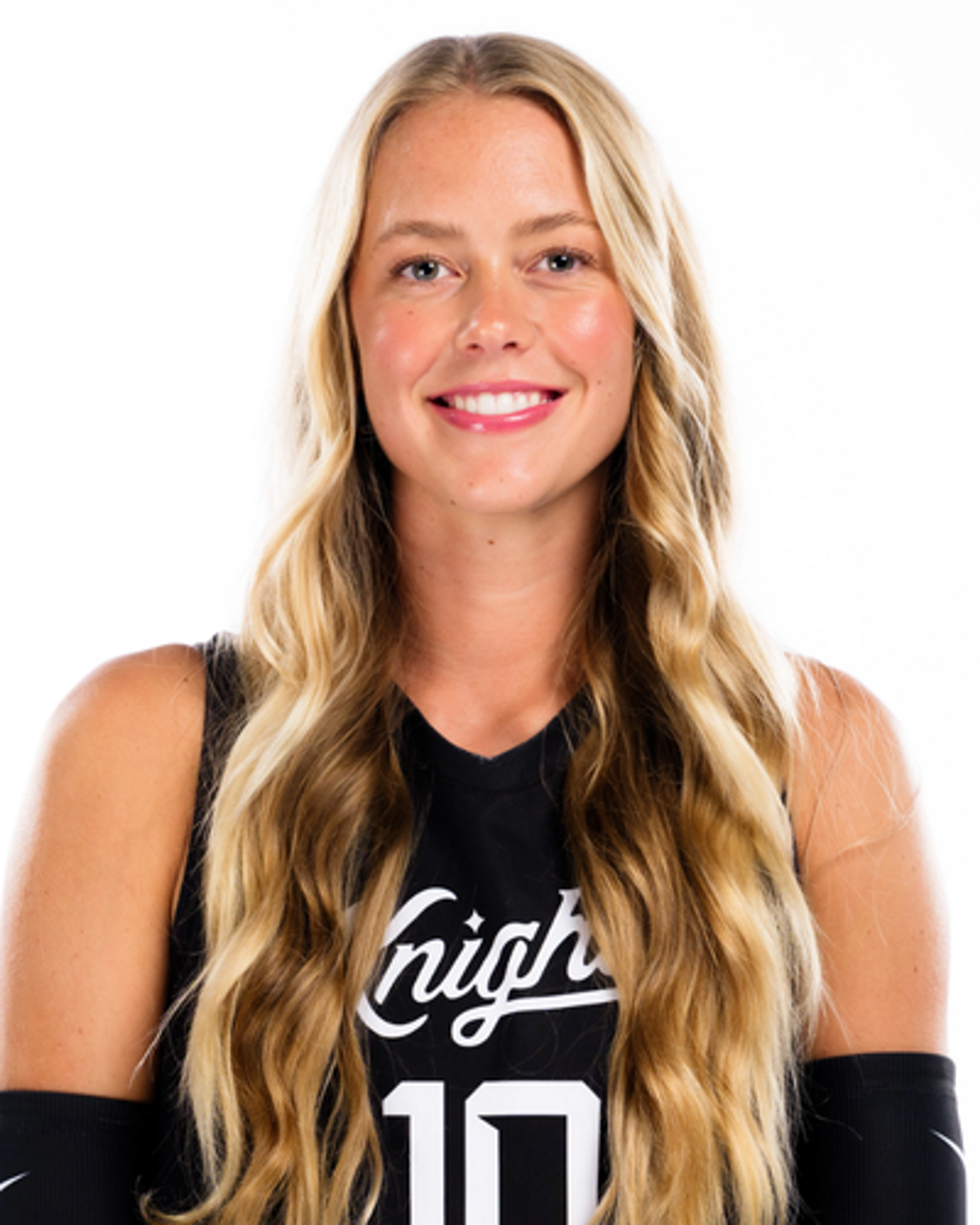 A profile picture for Avah Armour