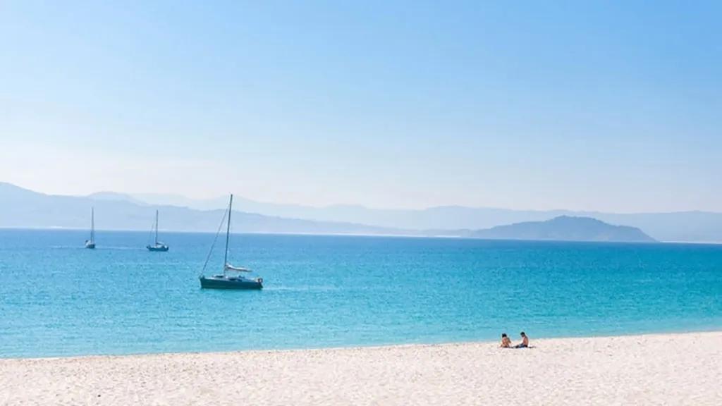 Barco veleiro ria de Vigo