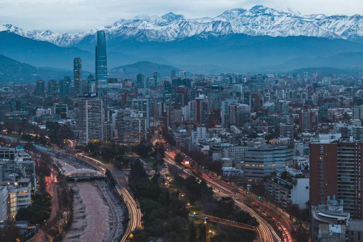 Seguro de viaje Chile: cuál necesitas para viajar desde Colombia