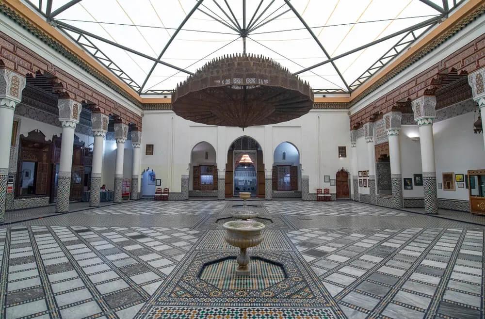 patio interior do museu de marraquexe