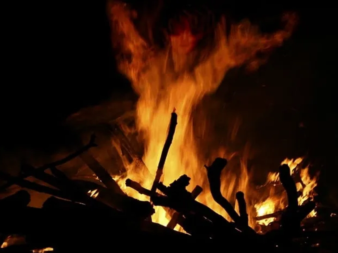 Paso del Fuego en San Pedro Manrique