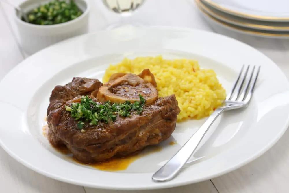 risotto alla milanese com ossobuco