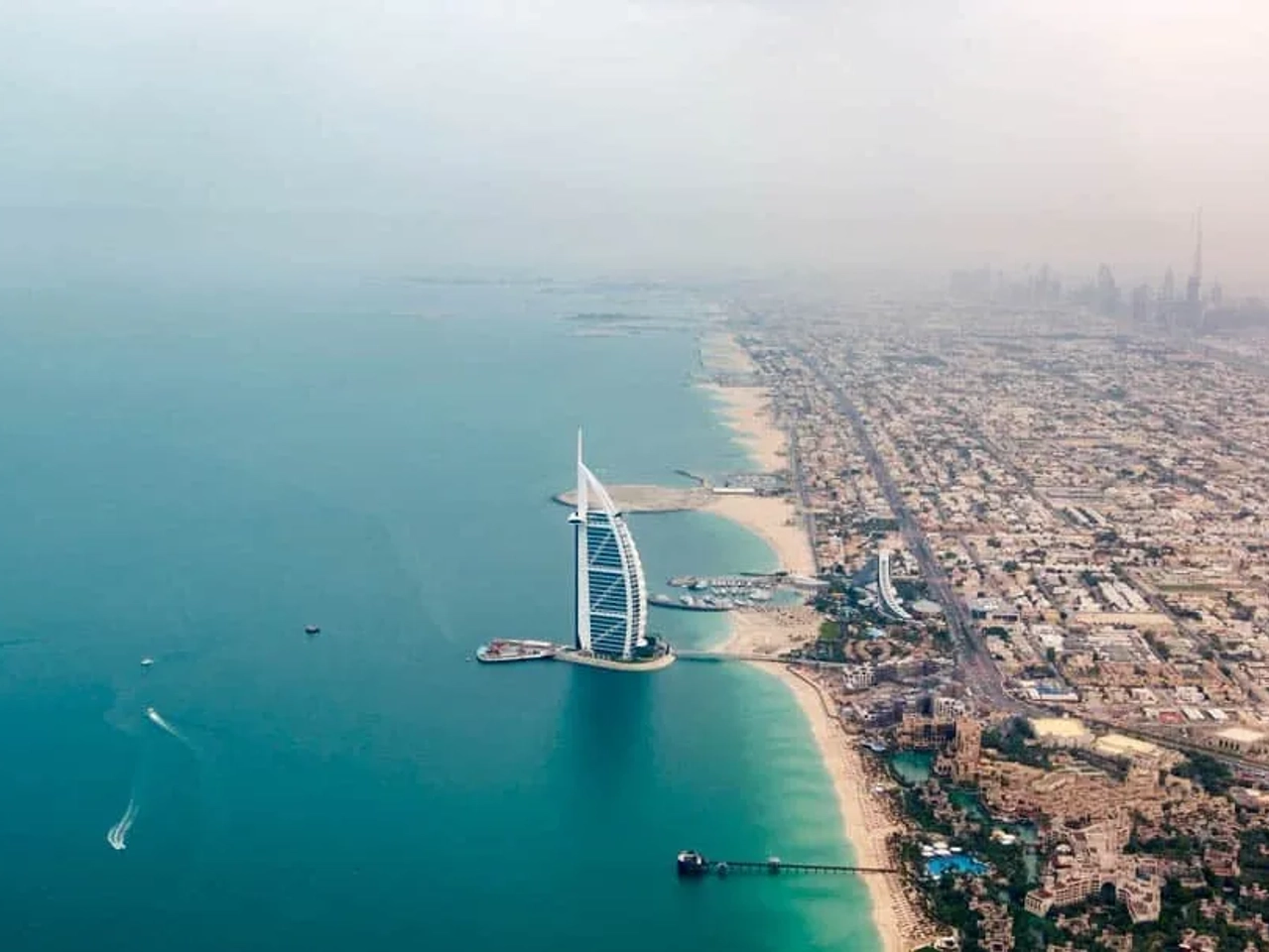 Es seguro viajar a Emiratos Árabes