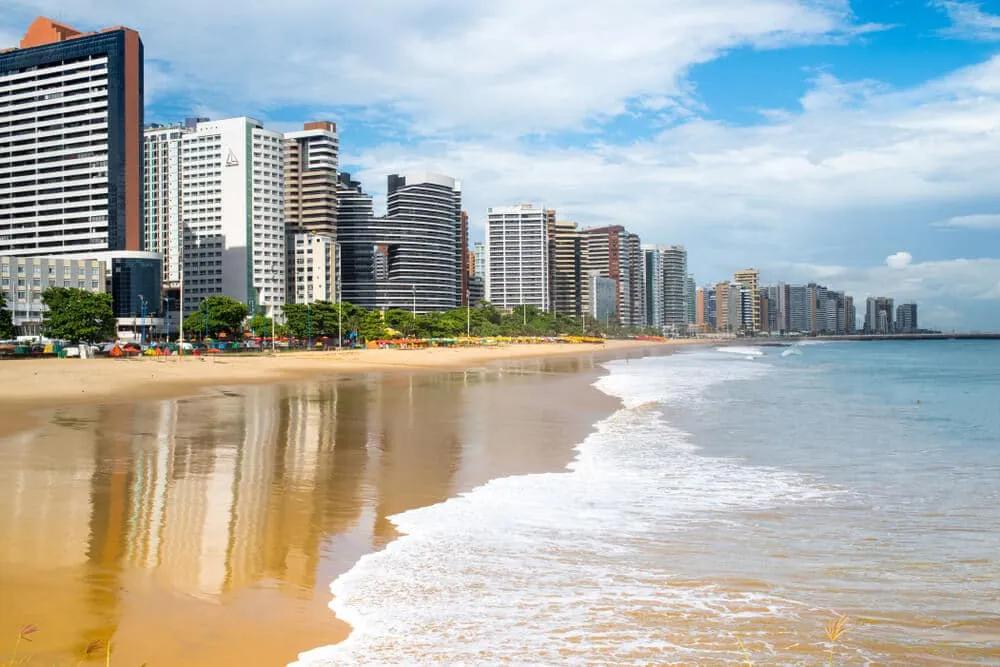 vista panoramica da praia de fortaleza