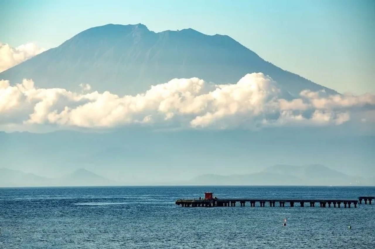 Volcán Agung desde Nusa Penida