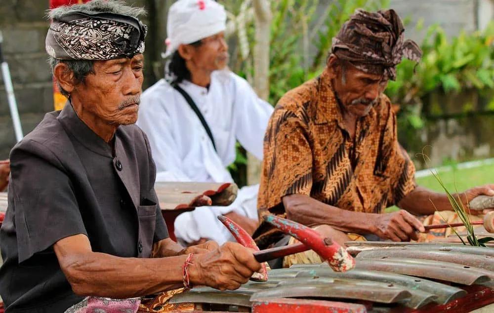 póliza internacional de viaje para Indonesia